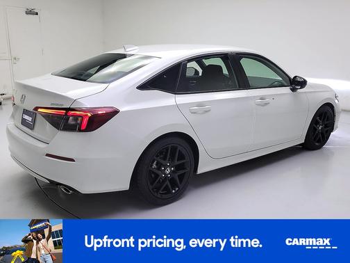 White 2025 Honda Civic Sport