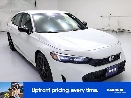 White 2025 Honda Civic Sport