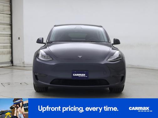 Gray 2024 Tesla Model Y Long Range