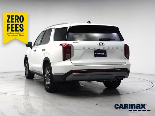 White 2023 Hyundai PALISADE SEL