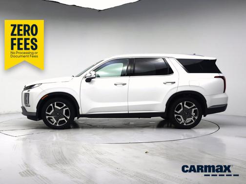 White 2023 Hyundai PALISADE SEL