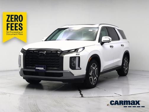 White 2023 Hyundai PALISADE SEL