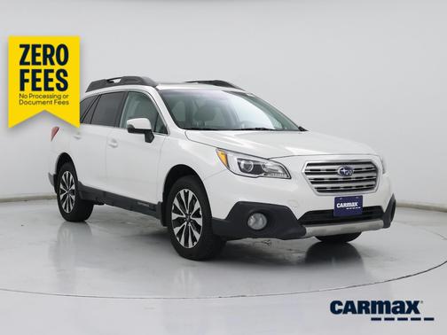 White 2016 Subaru Outback 3.6R Limited