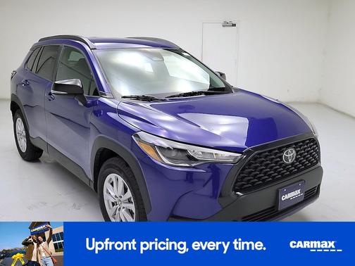 2025 Toyota Corolla Cross LE