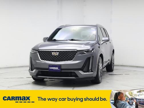 2022 Cadillac XT6 Premium Luxury