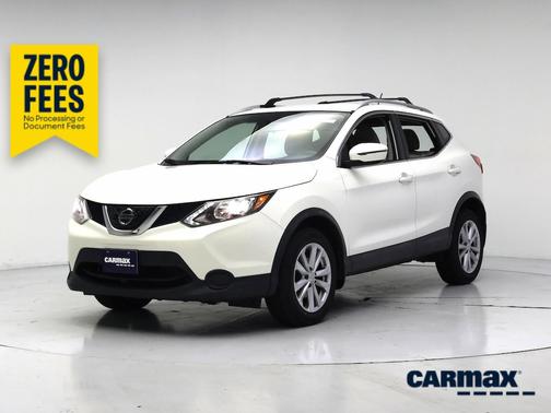 White 2018 Nissan Rogue Sport SV