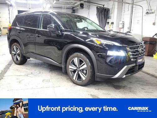 2025 Nissan Rogue SL