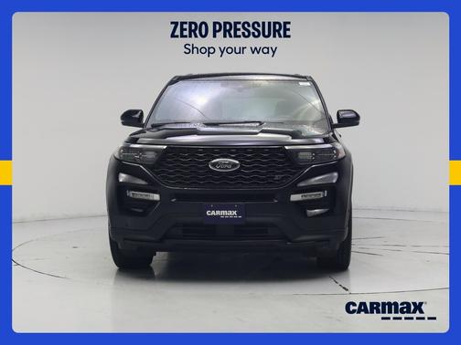 Black 2023 Ford Explorer ST