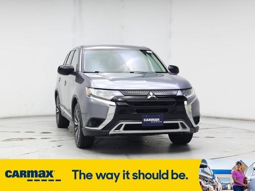 2020 Mitsubishi Outlander ES