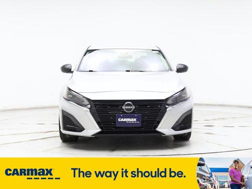 2024 Nissan Altima SV