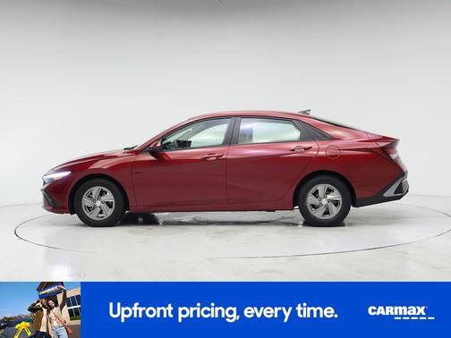 Red 2024 Hyundai ELANTRA SE