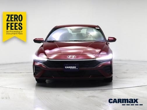 Red 2024 Hyundai ELANTRA SE