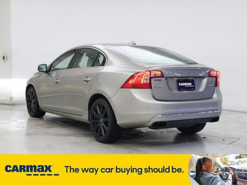 2016 Volvo S60 T5 Inscription Platinum