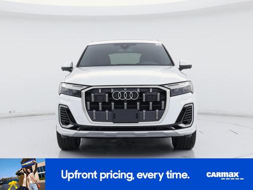 White 2025 Audi Q7 Premium Plus