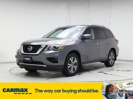 2020 Nissan Pathfinder S
