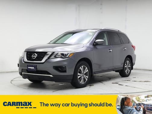 2020 Nissan Pathfinder S
