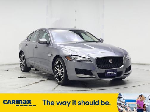 2020 Jaguar XF 30t Prestige