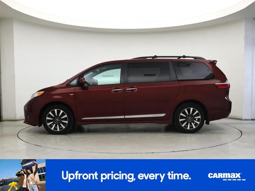 2019 Toyota Sienna XLE