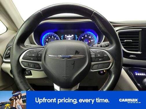 2017 Chrysler Pacifica Touring L