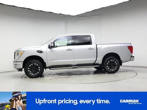 2017 Nissan Titan SL