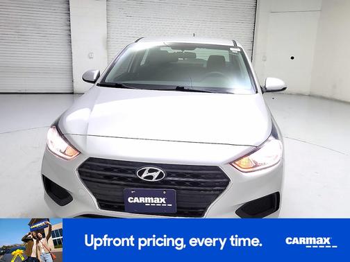 2018 Hyundai Accent SE