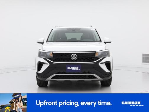 White 2024 Volkswagen Taos SE