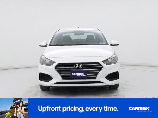 2022 Hyundai Accent SE