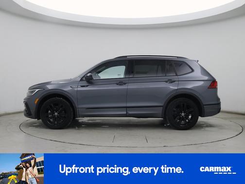 Gray 2022 Volkswagen Tiguan SE R-Line Black
