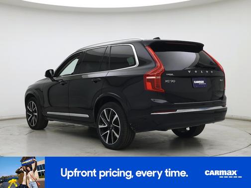 2024 Volvo XC90 B6 Plus Bright Theme