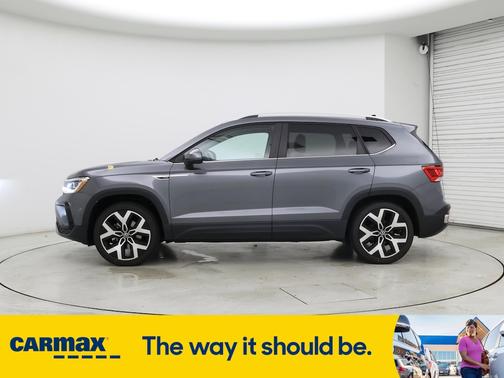 2023 Volkswagen Taos SEL