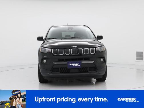 Black 2022 Jeep Compass Latitude Lux