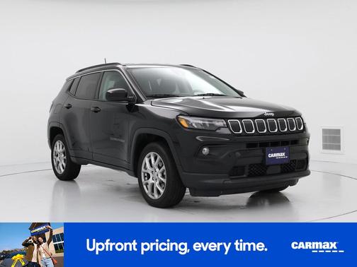 Black 2022 Jeep Compass Latitude Lux