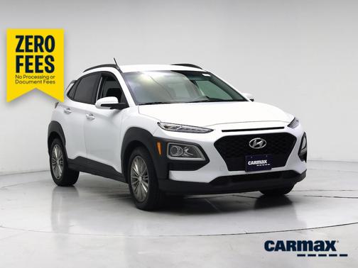 White 2018 Hyundai KONA SEL