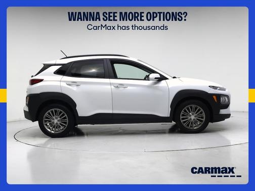 White 2018 Hyundai KONA SEL