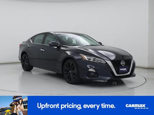 Blue 2021 Nissan Altima Platinum