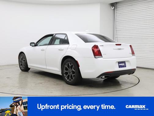 2017 Chrysler 300 S