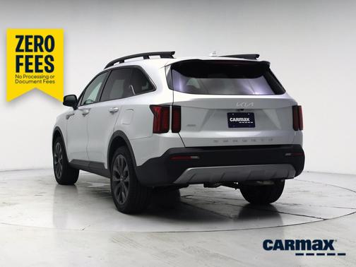 Silver 2022 Kia Sorento X-Line EX