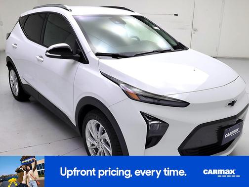 White 2023 Chevrolet Bolt EUV LT