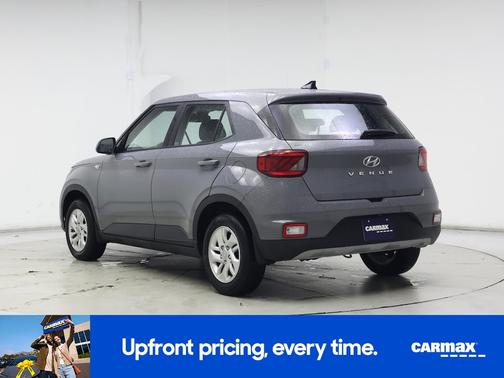 2022 Hyundai VENUE SE