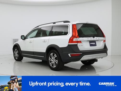 White 2015 Volvo XC70 3.2 Premier