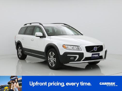 White 2015 Volvo XC70 3.2 Premier