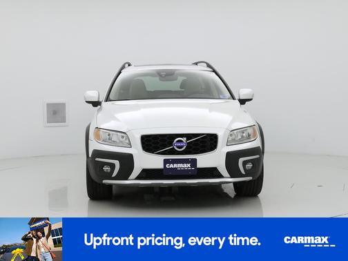 White 2015 Volvo XC70 3.2 Premier