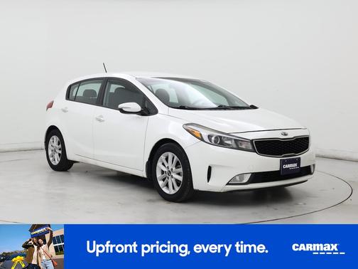 2017 Kia Forte5 LX