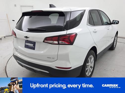 White 2024 Chevrolet Equinox LT