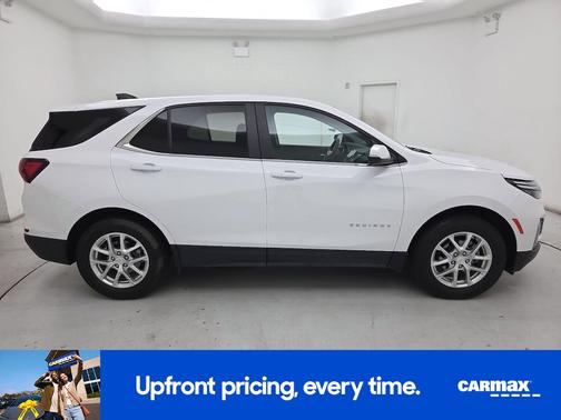 White 2024 Chevrolet Equinox LT