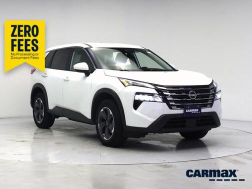 White 2025 Nissan Rogue SV