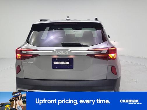 Silver 2023 Kia Seltos S
