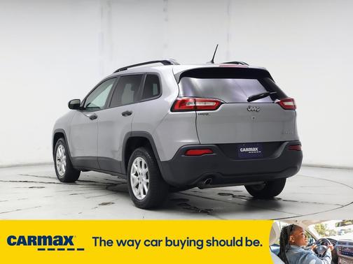 2016 Jeep Cherokee Sport