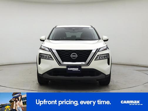 White 2023 Nissan Rogue SV