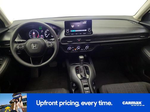 White 2023 Honda HR-V LX